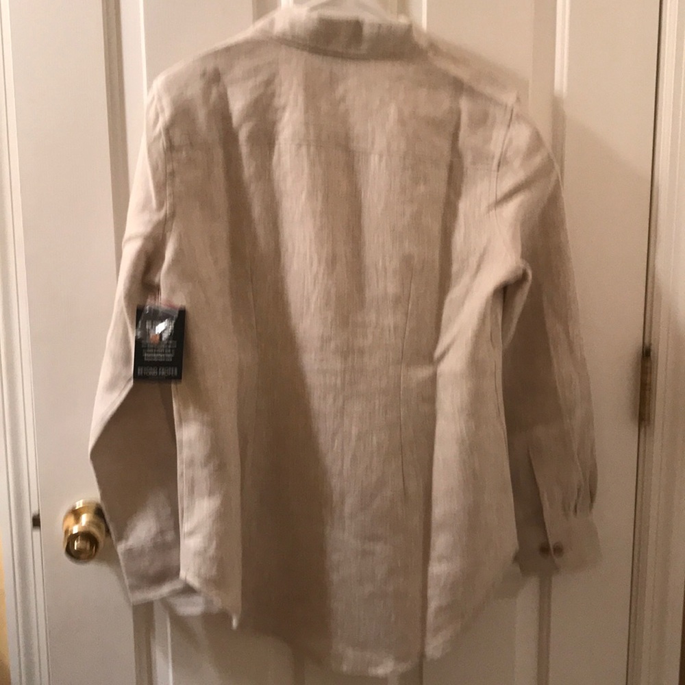 Boston Proper Linen Button Down - Picture 5 of 5